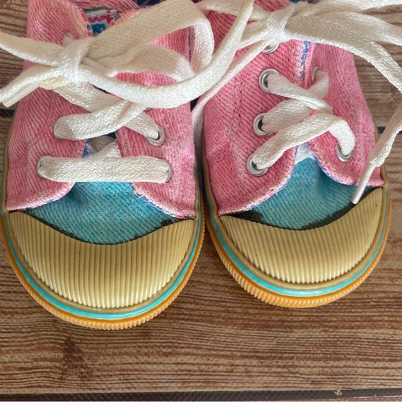 Weebok toddler girl sneakers size 4 - Picture 14 of 14